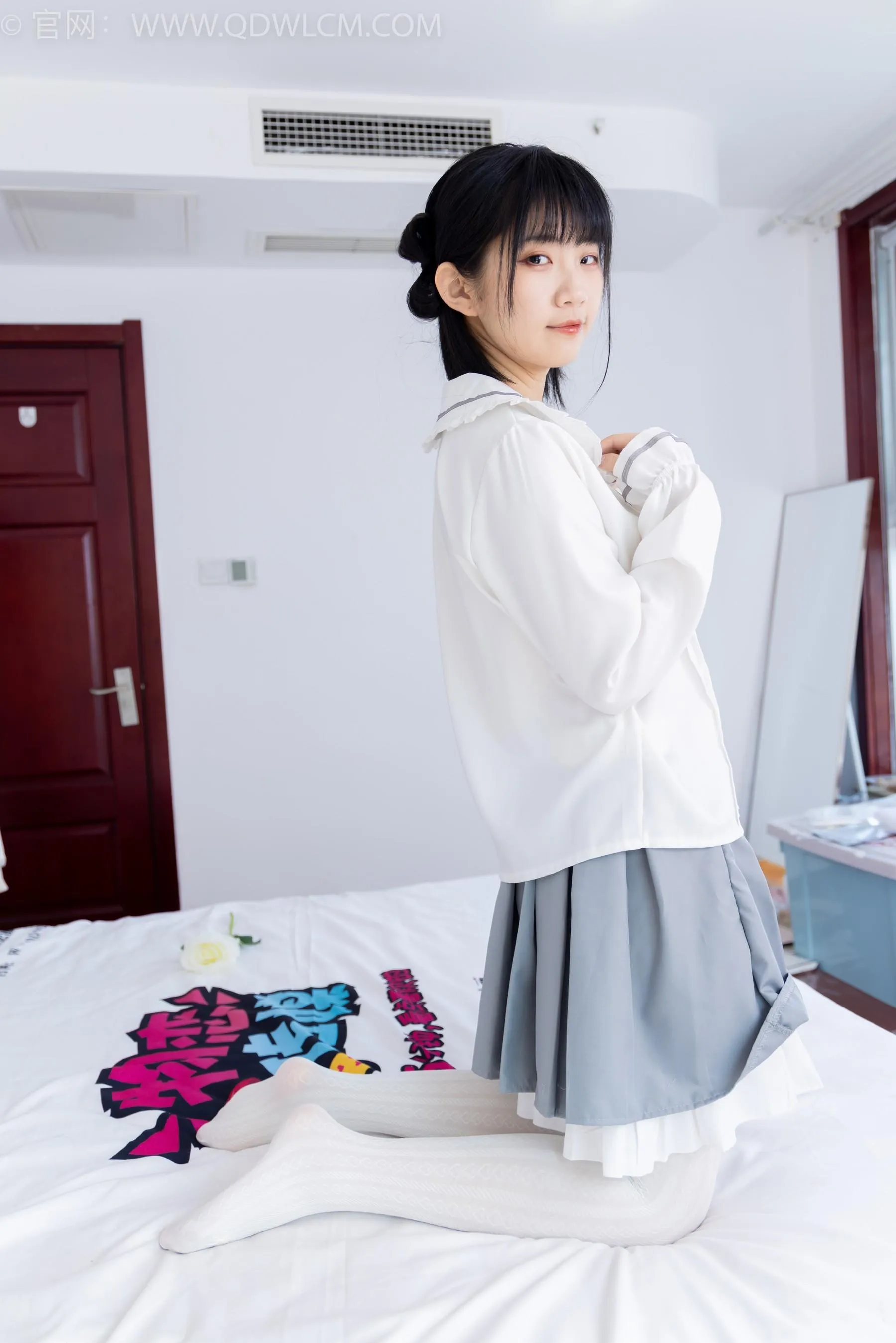物恋传媒 NO.1528 暗月-夏日葡萄 [151P]插图4